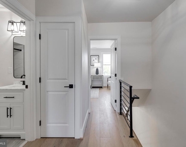 1323 Childress Street Ne - Photo Thumbnail 15