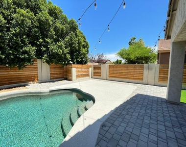2670 E Hulet Drive - Photo Thumbnail 31