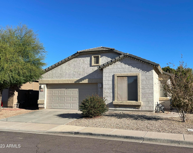2670 E Hulet Drive - Photo Thumbnail 1