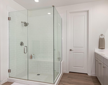 3746 E Earll Drive - Photo Thumbnail 15