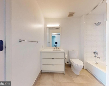 1011 M Street Nw - Photo Thumbnail 11