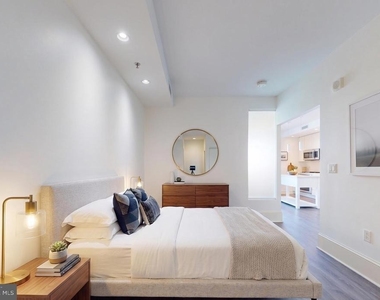 1011 M Street Nw - Photo Thumbnail 6