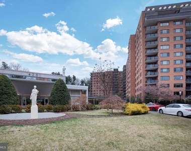4201 Cathedral Avenue Nw - Photo Thumbnail 2