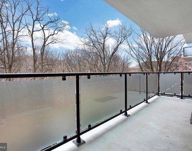 4201 Cathedral Avenue Nw - Photo Thumbnail 13