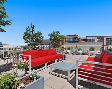 440 L Street Nw - Photo Thumbnail 18