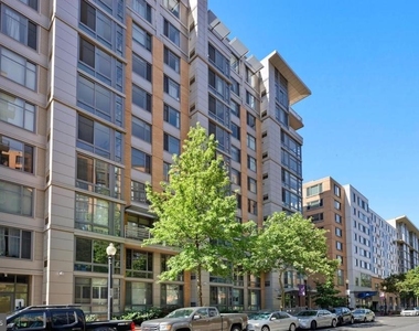 440 L Street Nw - Photo Thumbnail 16