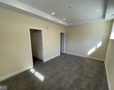 532 8th Street Se - Photo Thumbnail 12