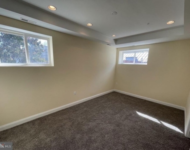 532 8th Street Se - Photo Thumbnail 13