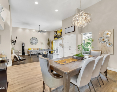 8161 E Del Cuarzo Drive - Photo Thumbnail 8