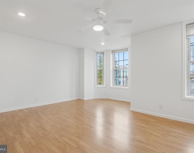 814 11th Street Ne - Photo Thumbnail 8