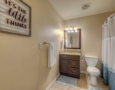8031 E Oak - Photo Thumbnail 19