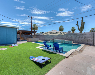 8031 E Oak - Photo Thumbnail 31
