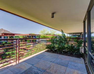 7137 E Rancho Vista Drive - Photo Thumbnail 36