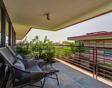 7137 E Rancho Vista Drive - Photo Thumbnail 39