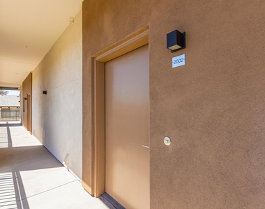 2063 E Lemon Street - Photo Thumbnail 13