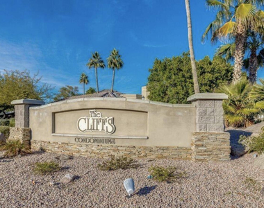 1720 E Thunderbird Road - Photo Thumbnail 9