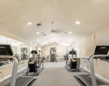 1720 E Thunderbird Road - Photo Thumbnail 12