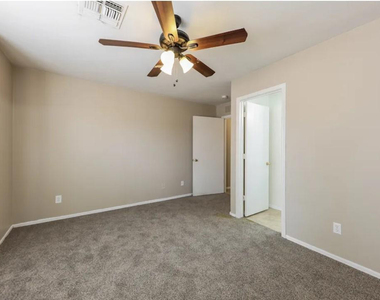 12563 W Charter Oak Road - Photo Thumbnail 14