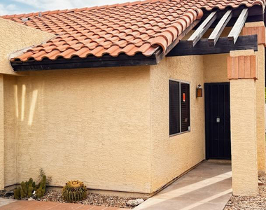 1043 S Rose - Photo Thumbnail 50