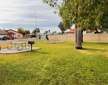 1043 S Rose - Photo Thumbnail 77