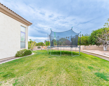 3552 E Jaeger Circle - Photo Thumbnail 29