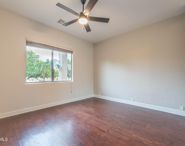 3552 E Jaeger Circle - Photo Thumbnail 15