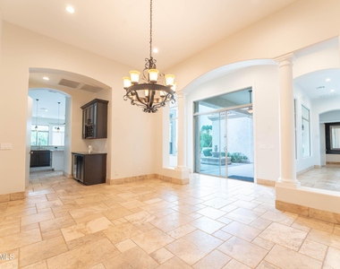 3552 E Jaeger Circle - Photo Thumbnail 47