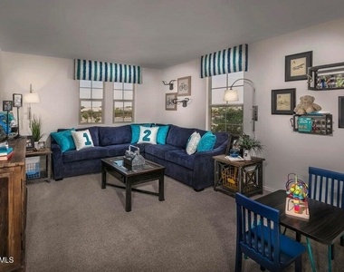 16576 W Jenan Drive - Photo Thumbnail 4
