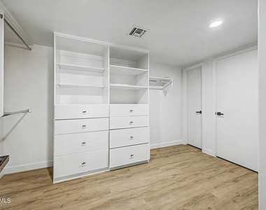 2311 E Colter Street - Photo Thumbnail 19