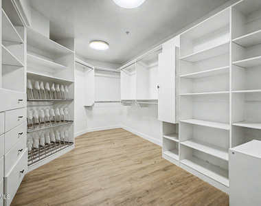 2311 E Colter Street - Photo Thumbnail 23