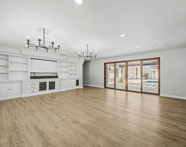 2311 E Colter Street - Photo Thumbnail 6