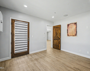 2311 E Colter Street - Photo Thumbnail 32