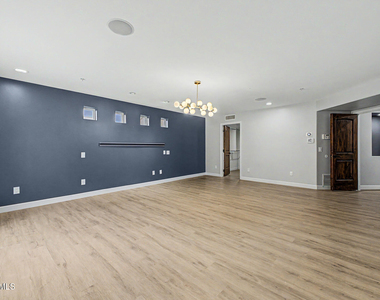 2311 E Colter Street - Photo Thumbnail 17