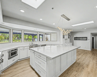 2311 E Colter Street - Photo Thumbnail 10