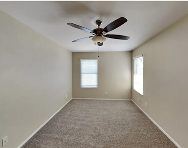12808 N Main Street - Photo Thumbnail 12