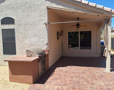 4333 E Hartford Avenue - Photo Thumbnail 19