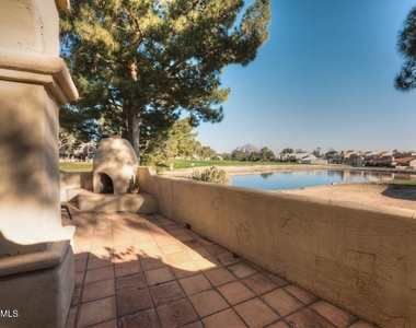 6139 N 28th Place N - Photo Thumbnail 16