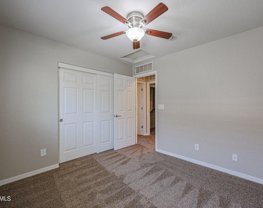 29319 N 21st Drive - Photo Thumbnail 20