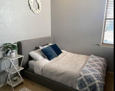 3125 E Scorpio Place - Photo Thumbnail 16