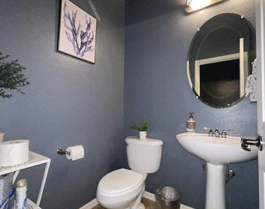 3125 E Scorpio Place - Photo Thumbnail 15