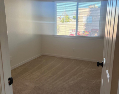 600 S Dobson Road - Photo Thumbnail 5