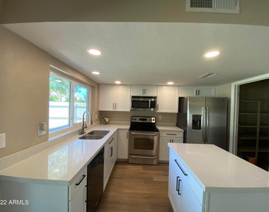 2046 S Emerson - Photo Thumbnail 7
