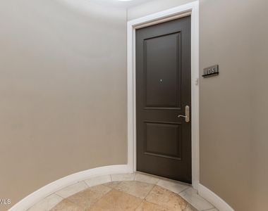 2211 E Camelback Road - Photo Thumbnail 43