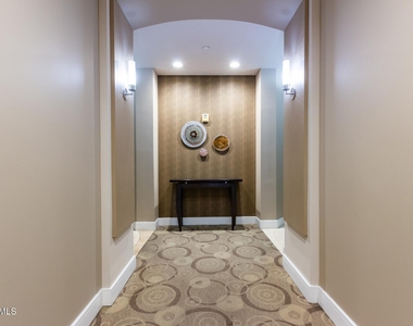 2211 E Camelback Road - Photo Thumbnail 41