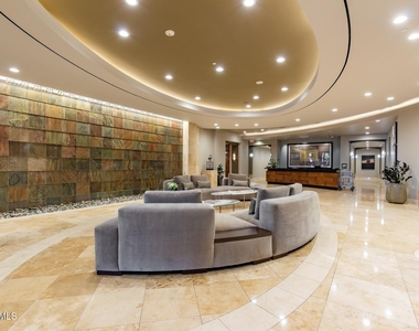 2211 E Camelback Road - Photo Thumbnail 34