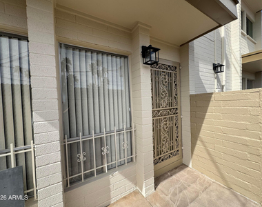 4917 N 73rd Street - Photo Thumbnail 20