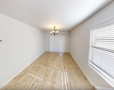 3643 E Constitution Drive - Photo Thumbnail 5