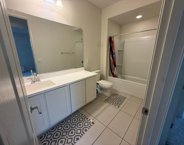 22820 E Marsh - Photo Thumbnail 12
