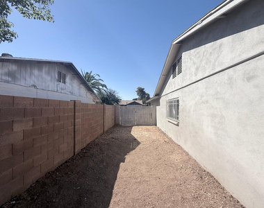 7137 W Colter Street - Photo Thumbnail 14