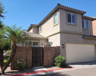 7226 S 48th Glen - Photo Thumbnail 10